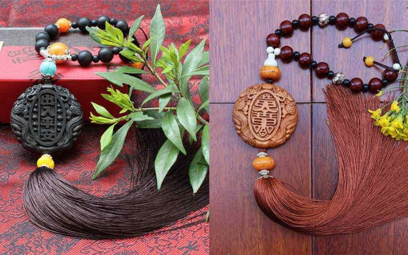 Trang trí vật phẩm phong thủy trong xe